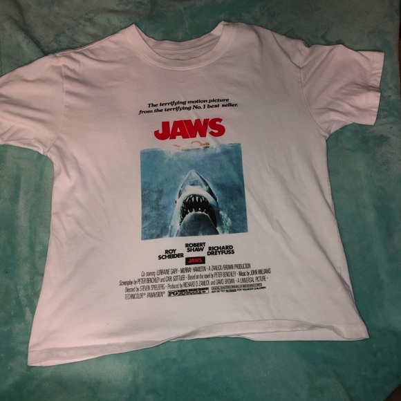 Jaws graphic tee Clearance